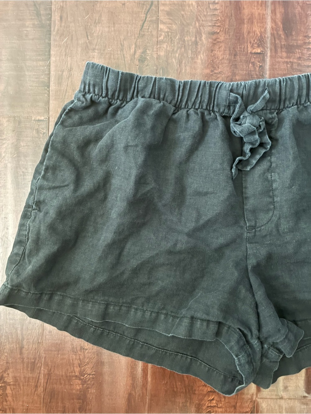 Everlane Black Linen Shorts
